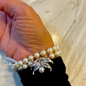 Vintage diamond clasp pearl double bracelet